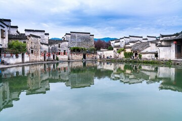 初一上地理南极洲的自然环境手抄报