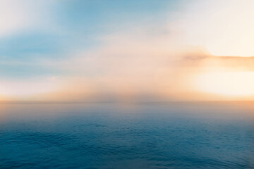 初一上地理南极洲的自然环境手抄报